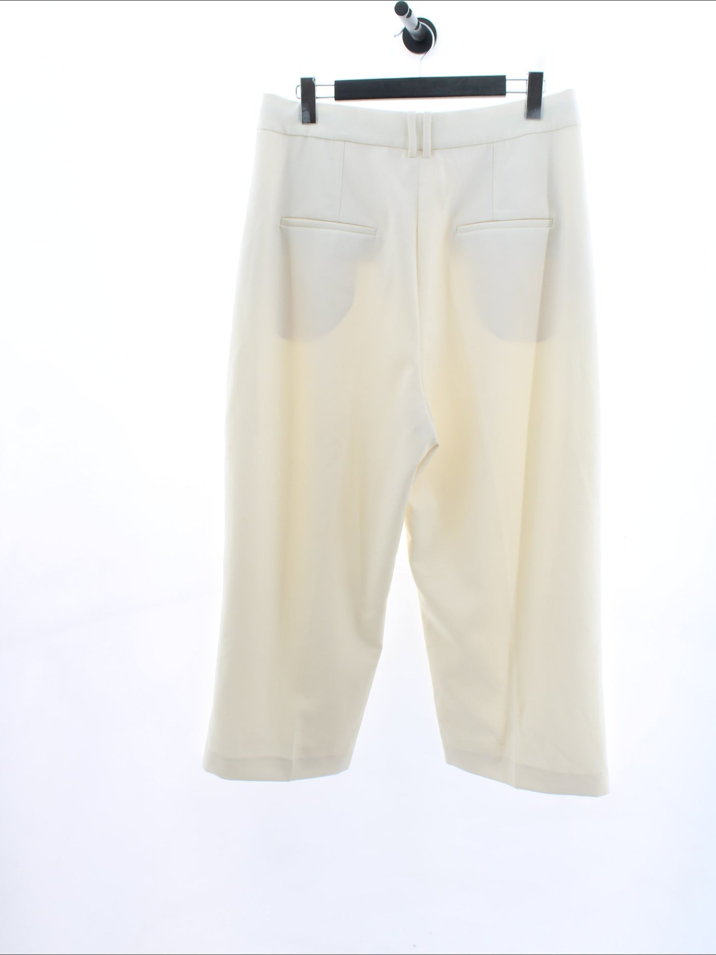Spodnie Casual IN WEAR Rozmiar: 44