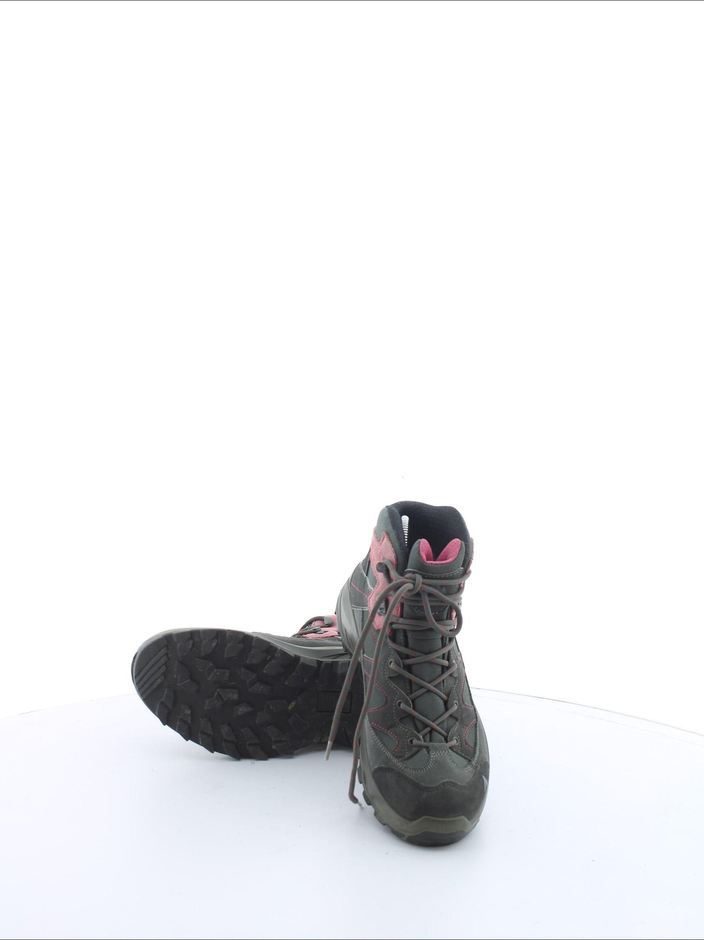 59e646b3e1d48a5b3ba36a6c96277996