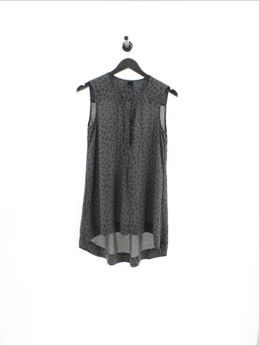 8558a14ade931f5b8c42783f5315f926