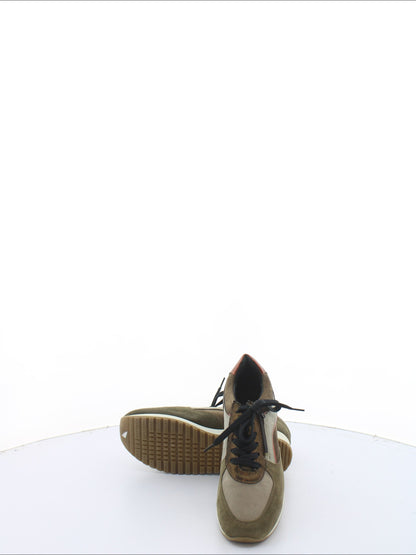 43fdbb4e566b401f1e398a54581ce103