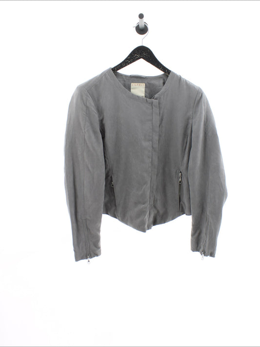 2ebfeaf1bdd1f1f827209689b4e50ef5