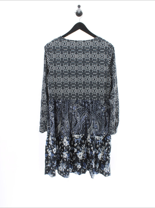 Sukienka ALBA MODA Rozmiar: 38