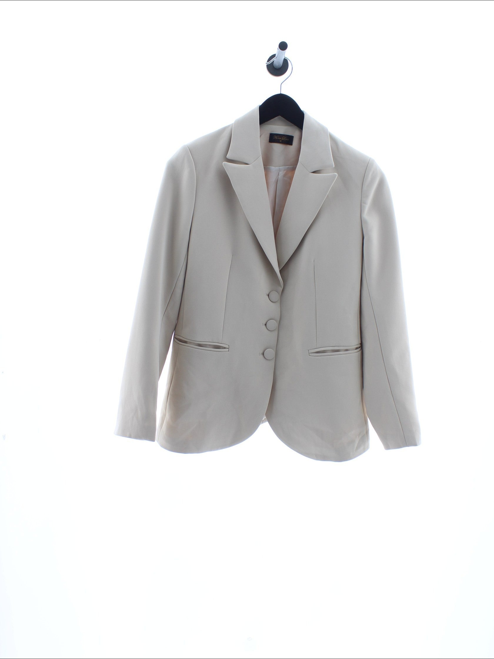 01a661c5f8dbd53f2870261225288305