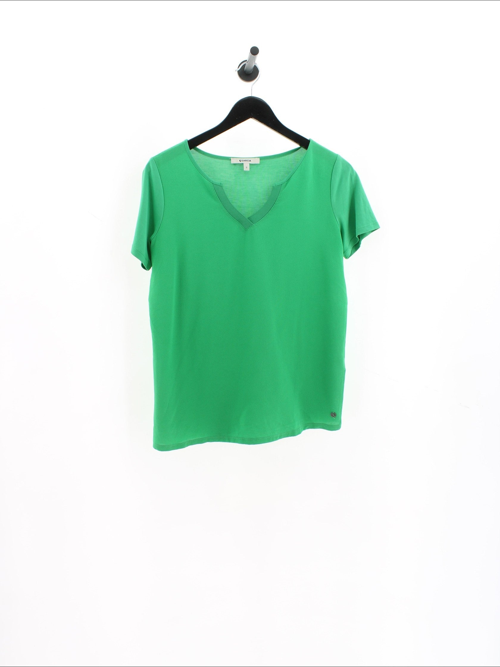 8e85065a591eb584554cafde4ab6d908