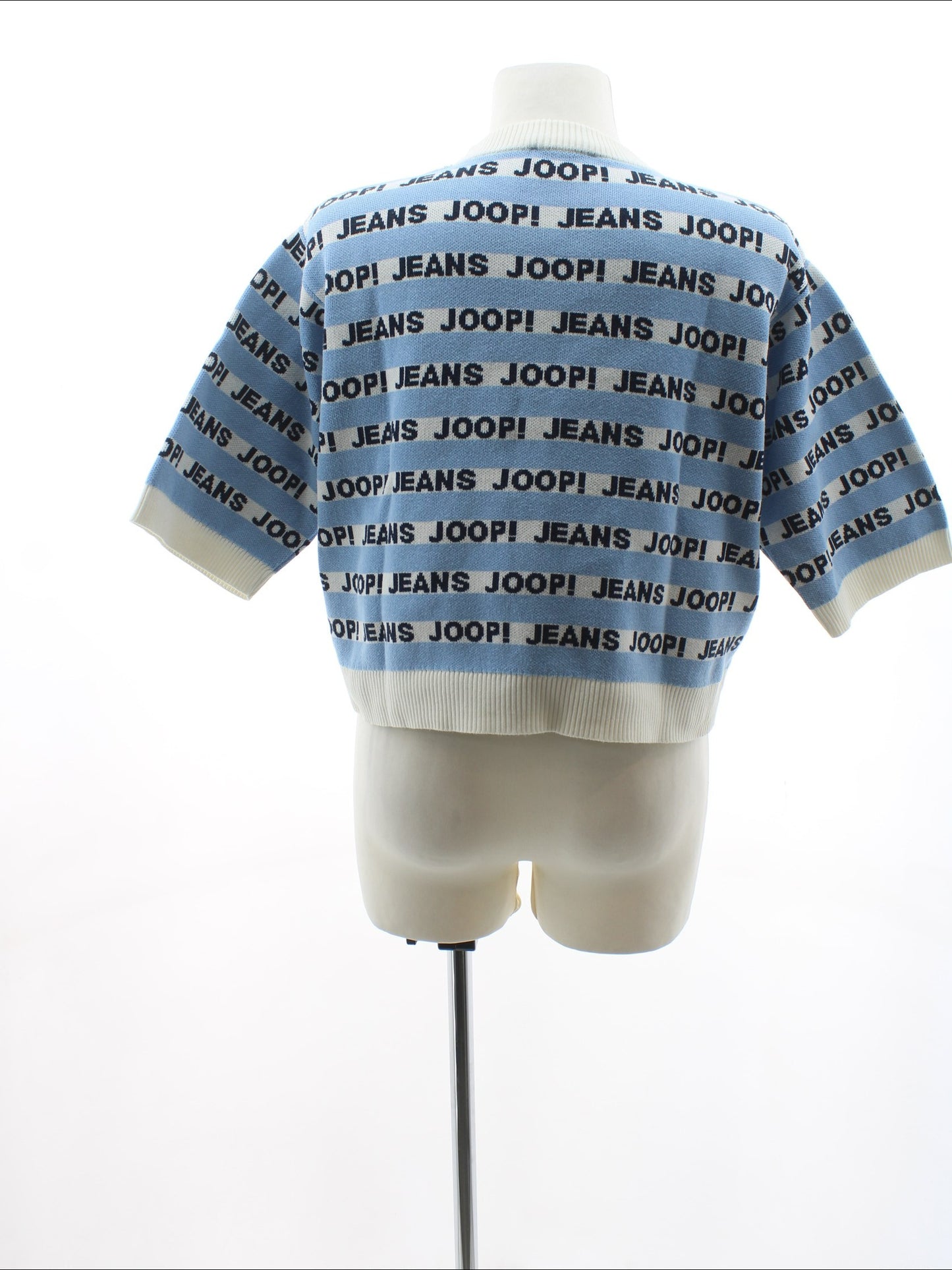 4025e3c20c3137eba3323e06aff379eb