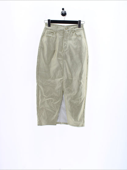 aa670f41ca05c4d7ac201675ab9db612