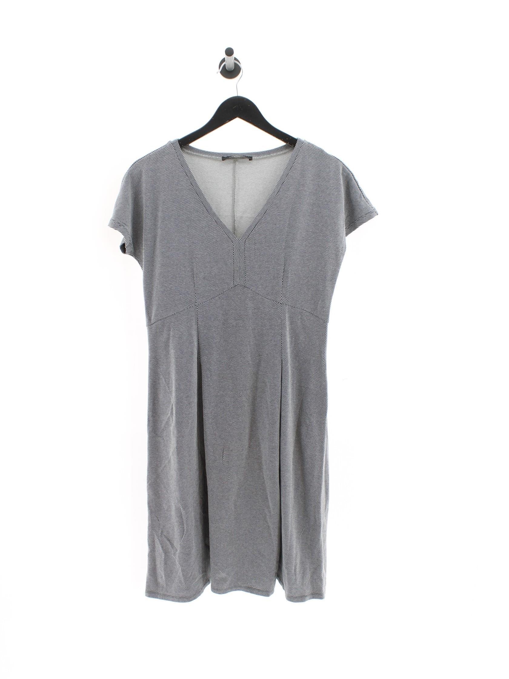 46fcd3f2c3dae7f3151bb488bff06156