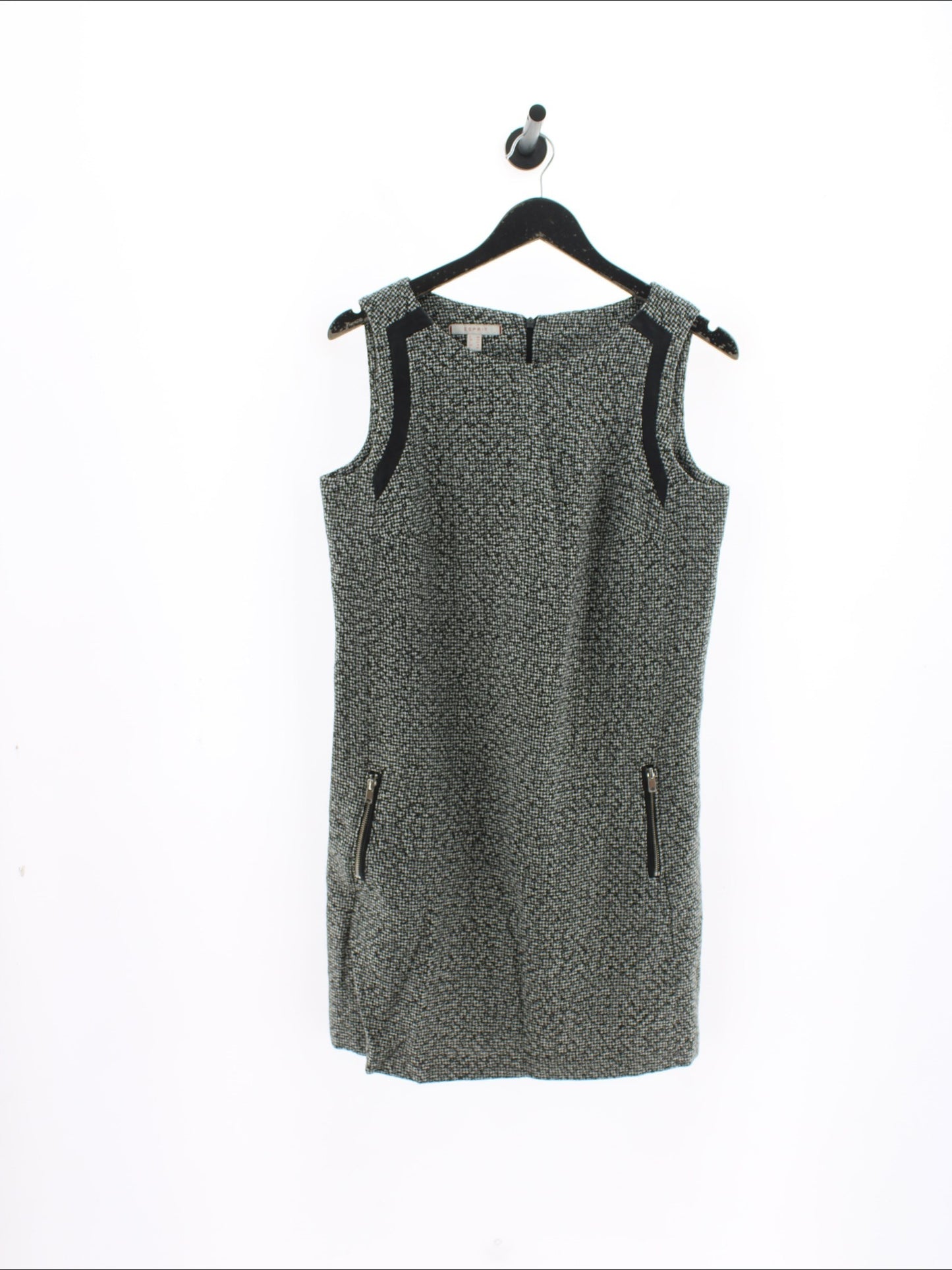 6e8258125ce3fc8e7b17d2e0e93245f8