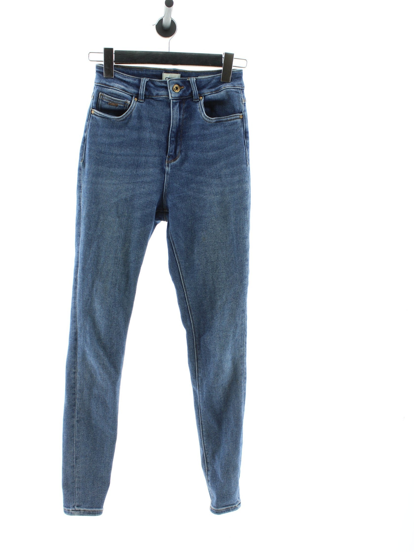 6979a7a53bb3bc83fbb8c21f639b1bb5