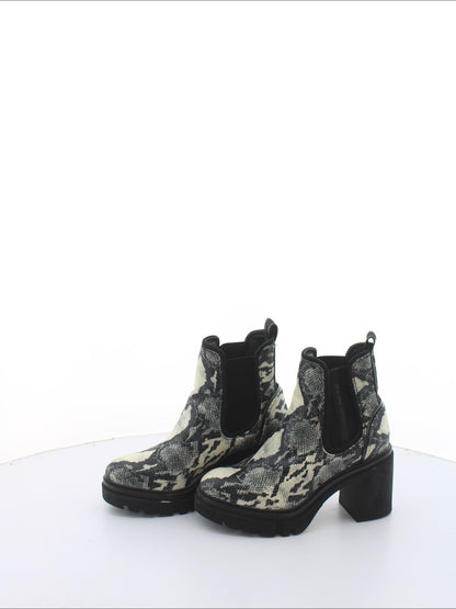 2d2ad594016f646c9e0b5bbe1fc93520