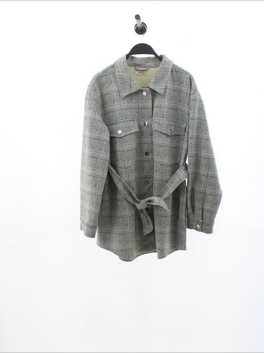 bb5221f13cc384f9fd83c0623c193523