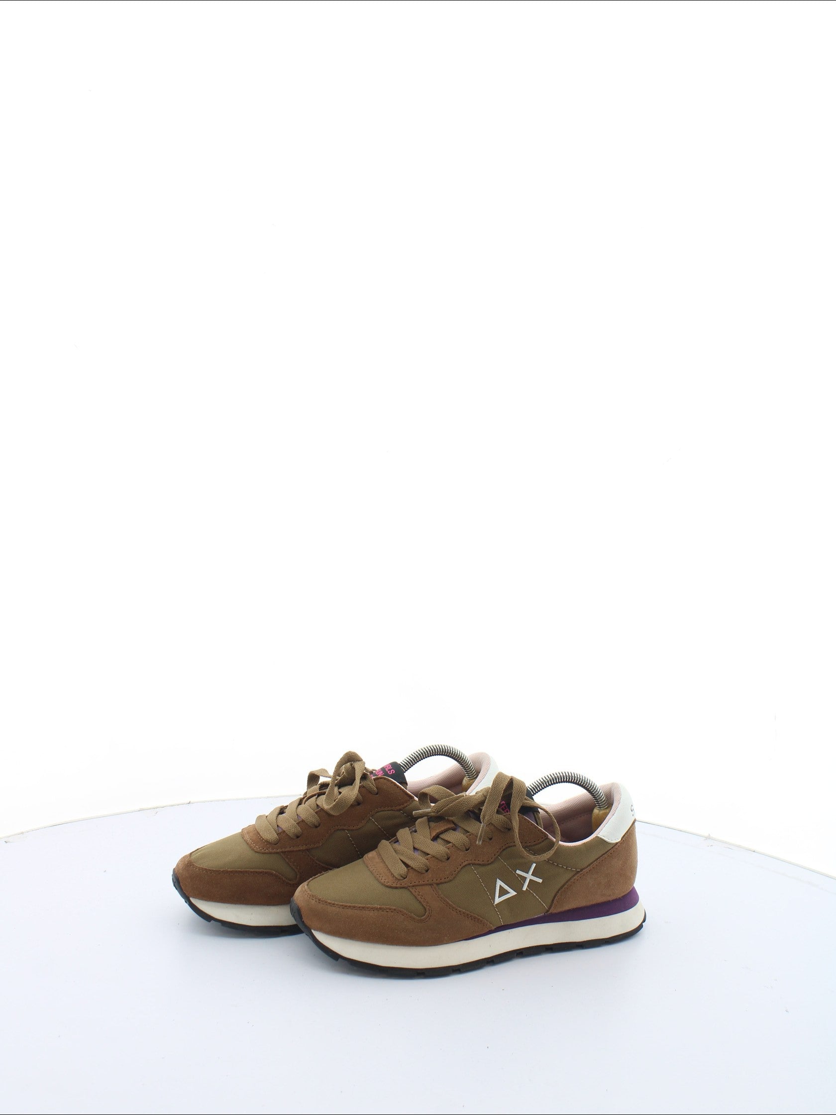 cf4b5d1c28a310cd21529720c2645479