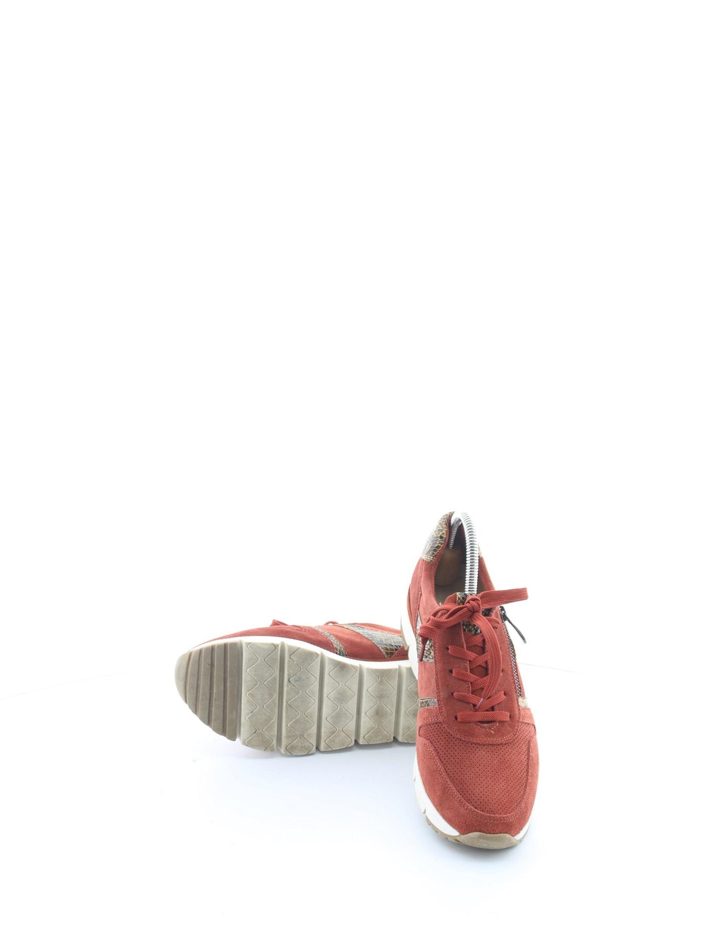 9525ae23ce6b65bcb1d217780ecfad17