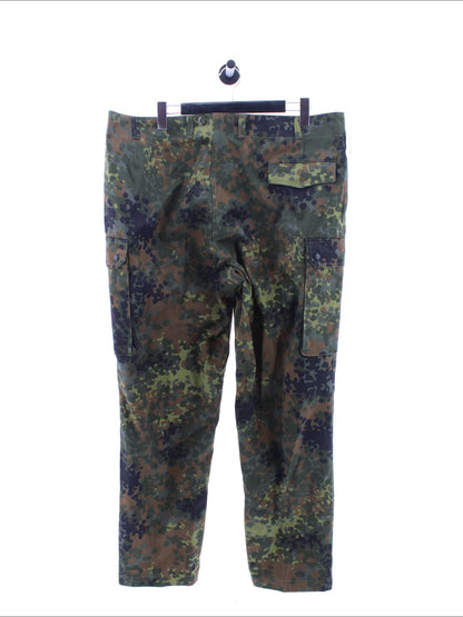 697d0e2fe26bb111ee65ffb7e4a3e2f5