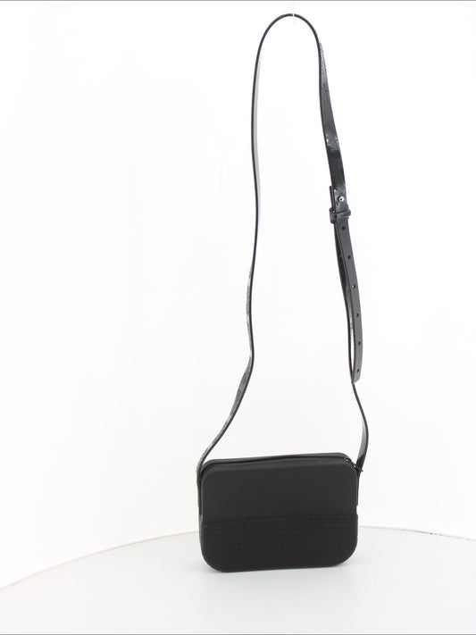 b9972bd24eaa876a557d83934c760a6c