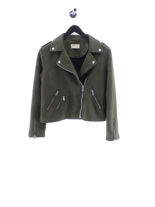 a23baf1667ee4c491ba8610e96080c98