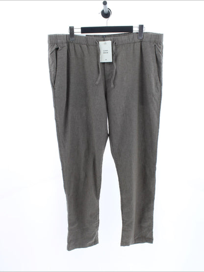 43f9710411a14b33f9ca197582327747