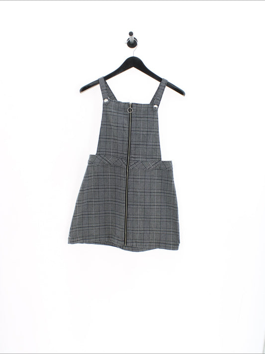 18fceb085410848bd7845845bc0300b8