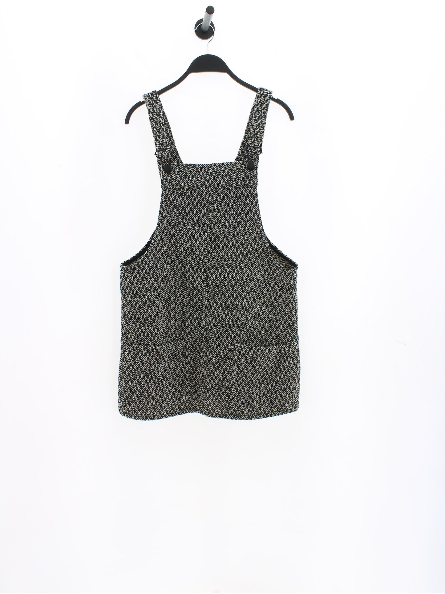 a069689bafa5623facb0a17967b52084