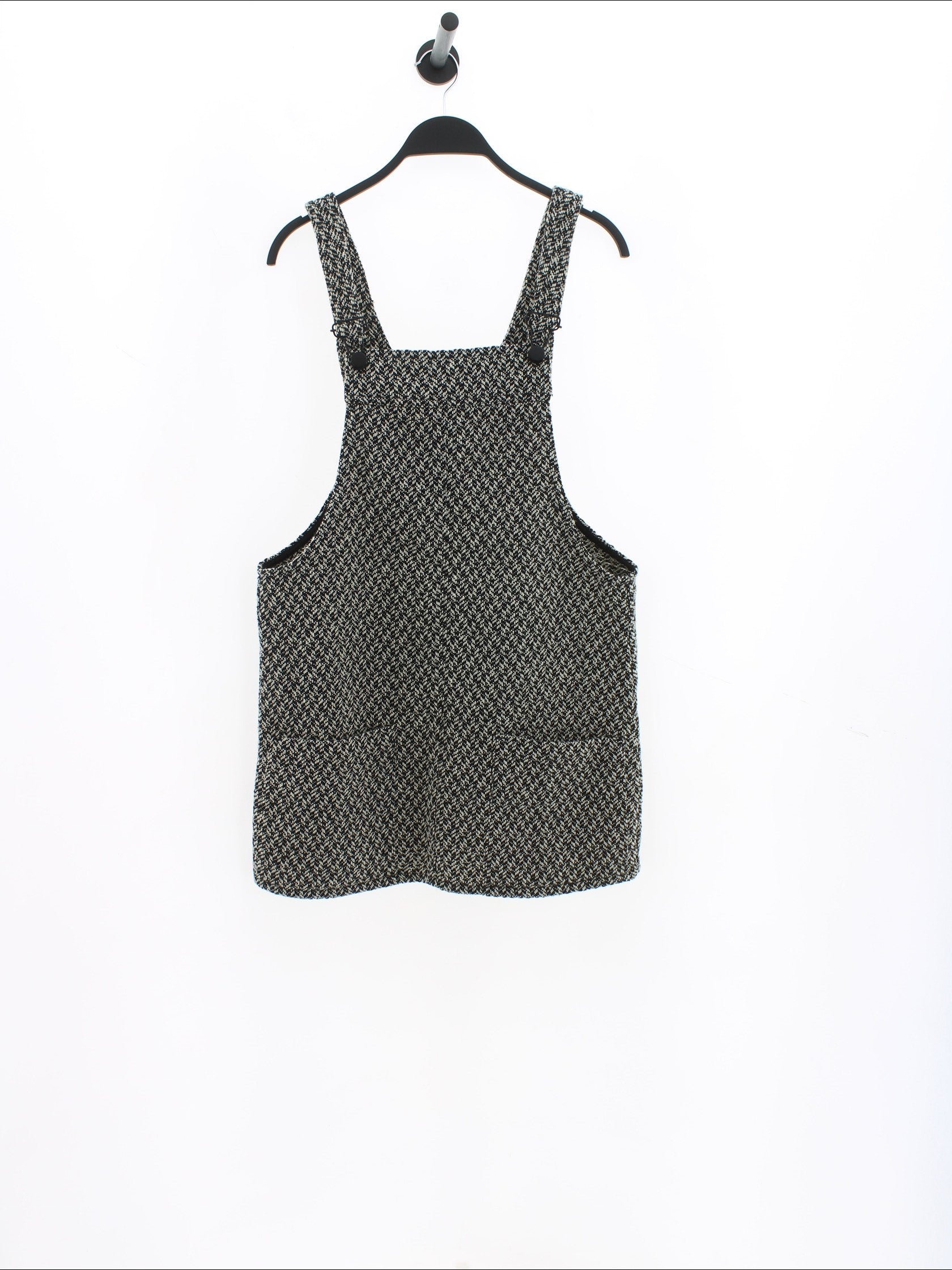 a069689bafa5623facb0a17967b52084