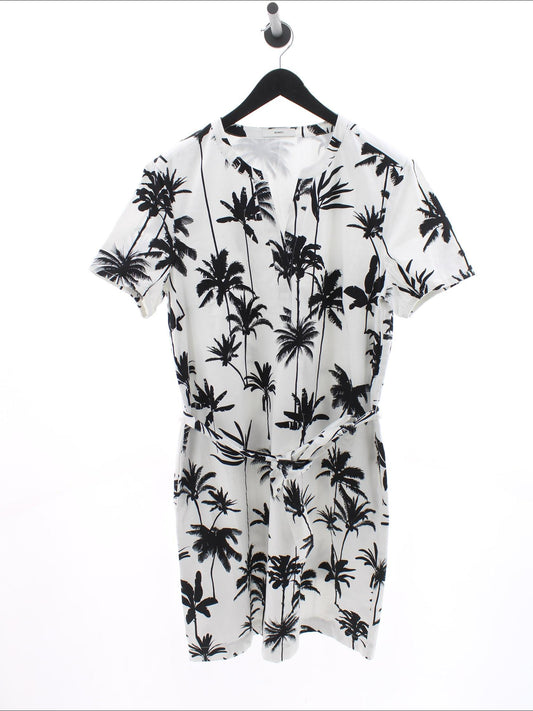 b4504d7932f84fa74f5bf1ffff7e3100