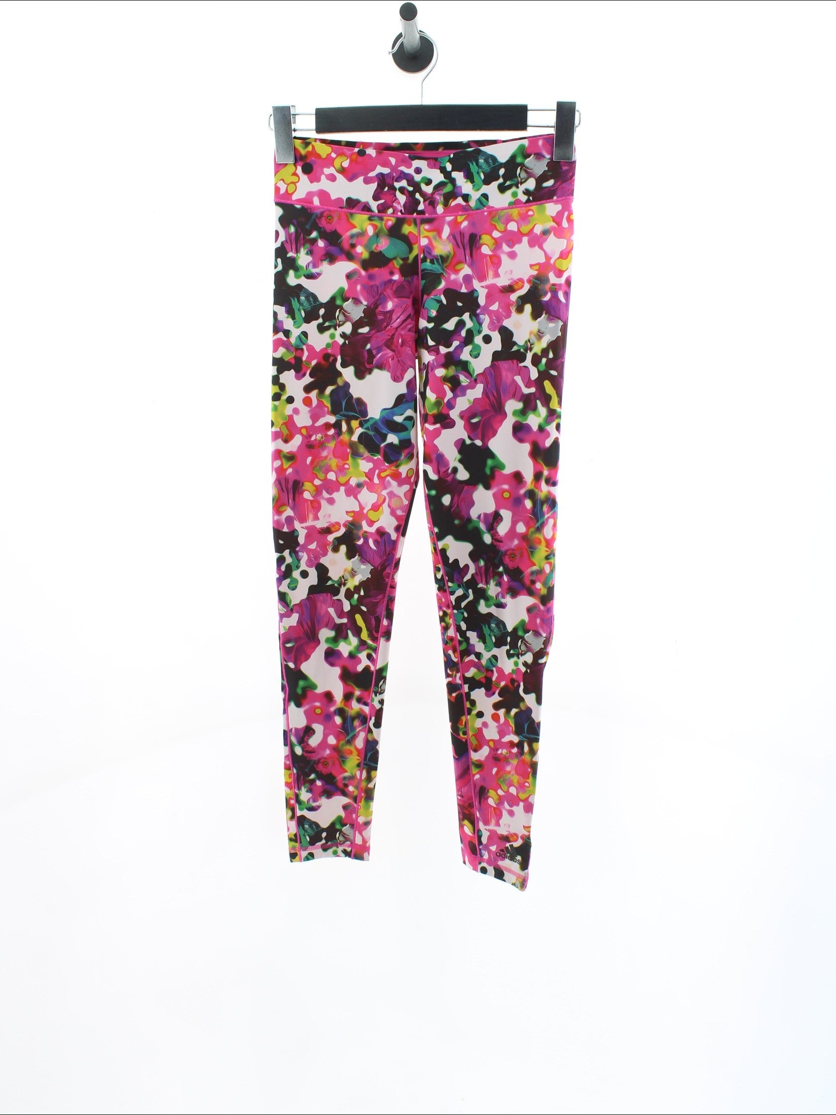 8840573a6160ed5b9594e809f4e92e4f