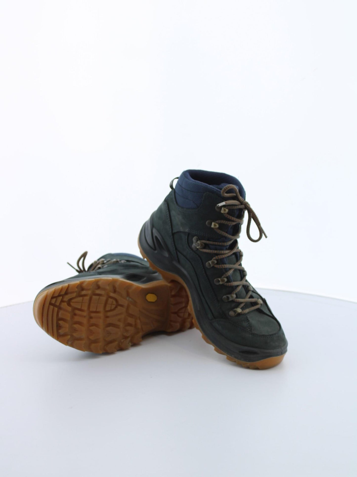 f020d3eef7ec5221cc26542b32eaeda3