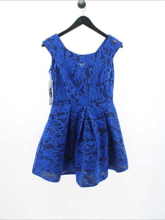 efe81f8c76d2ae12d3e691690916bedf