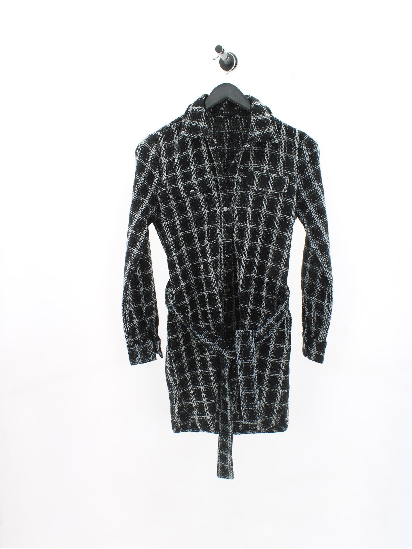 81d64c3d10bfbe9e5a2e20f76b6d3190