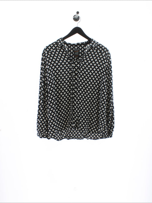 bb47b15dea5fc6cc1557d637065b2801