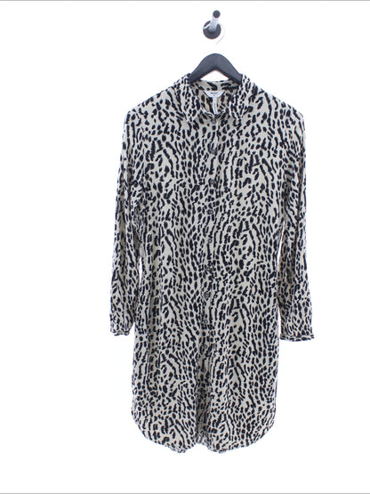 b9070b4d72ae16824ba3cee089716e45