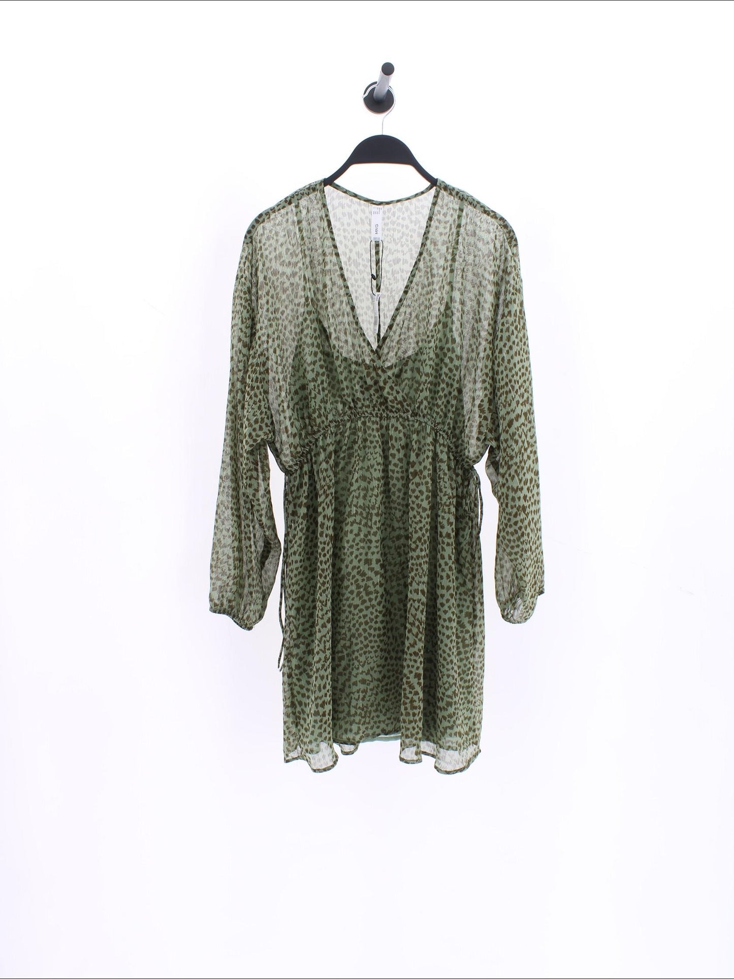 b64eba14e7f2b6c2c3739f4a180b8554