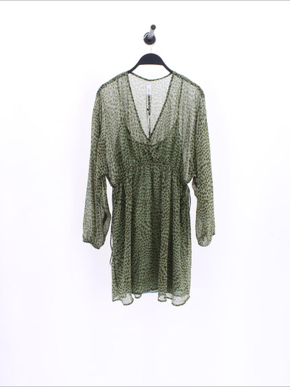 b64eba14e7f2b6c2c3739f4a180b8554