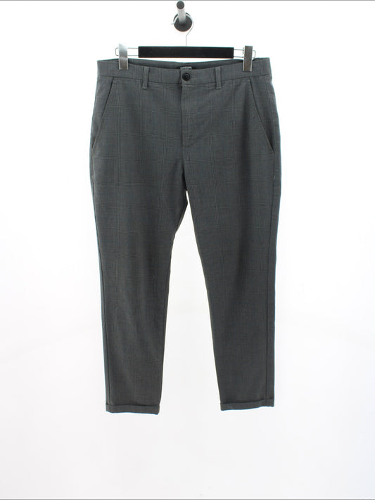 482f1e39b755e8752efd127c5e1d1ed9