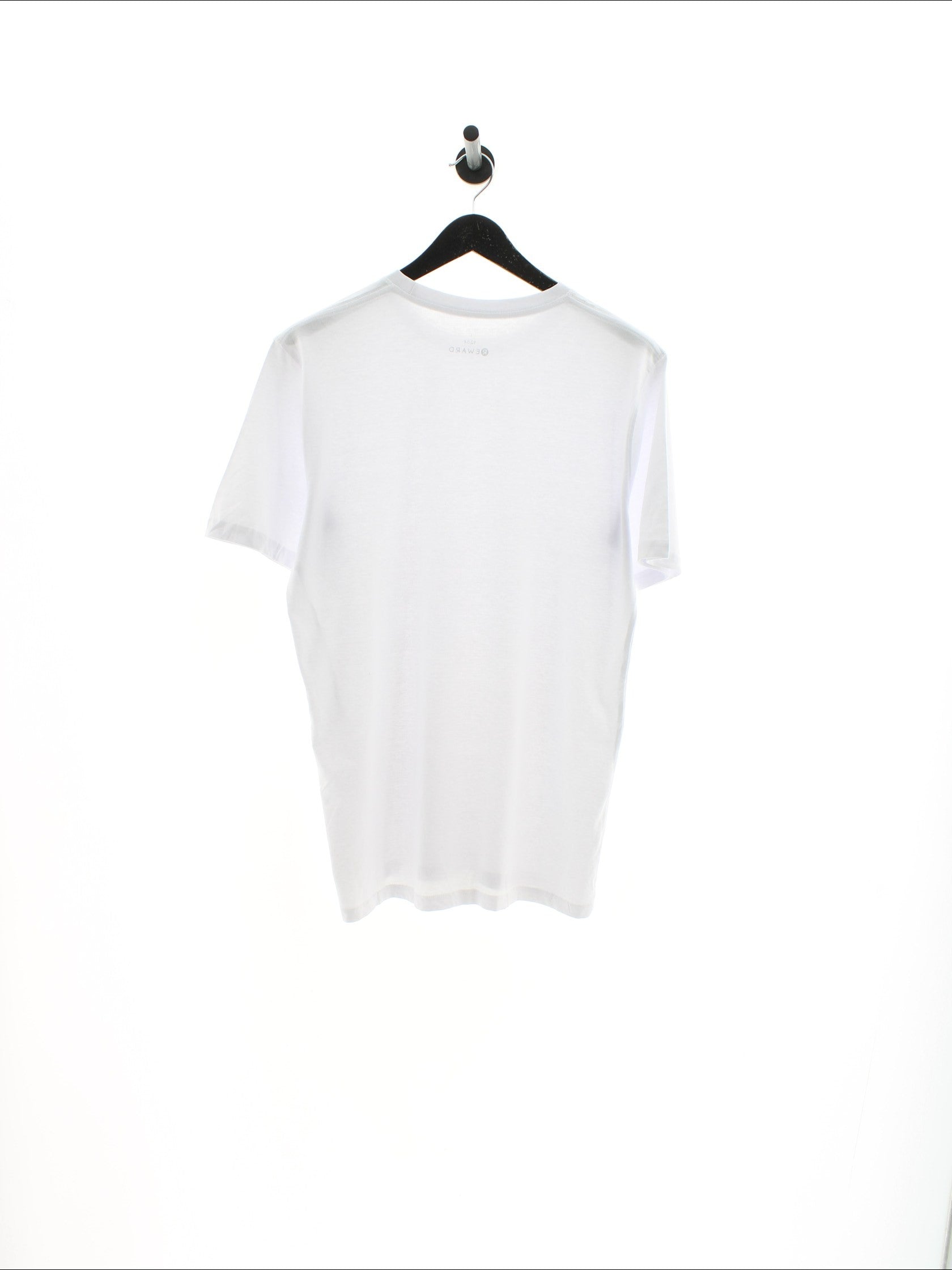 d955de0e6393f71196550e7bff22461e