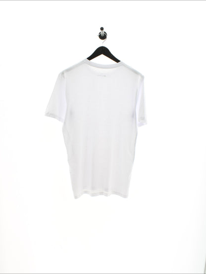 d955de0e6393f71196550e7bff22461e