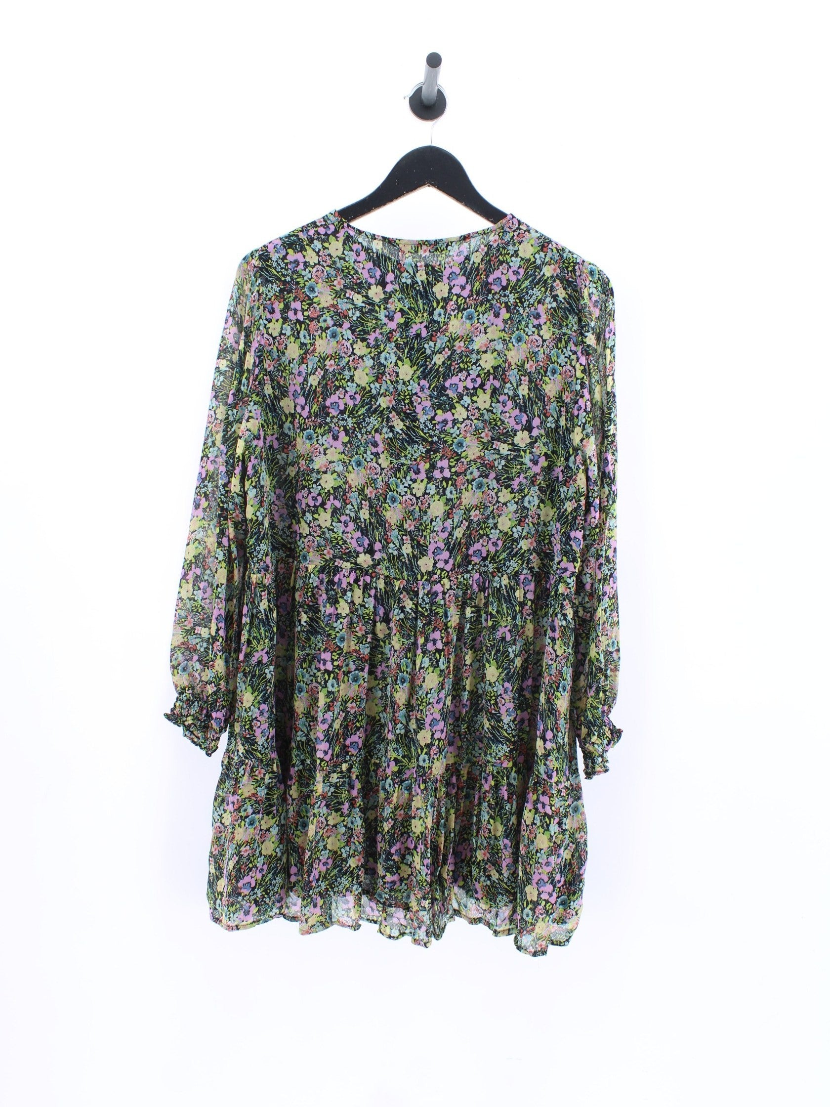 e770c962c395e96c962a16643a7d4be1