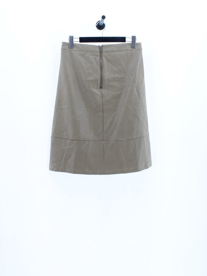 c06401646de8c9b11cb3bc240a907527