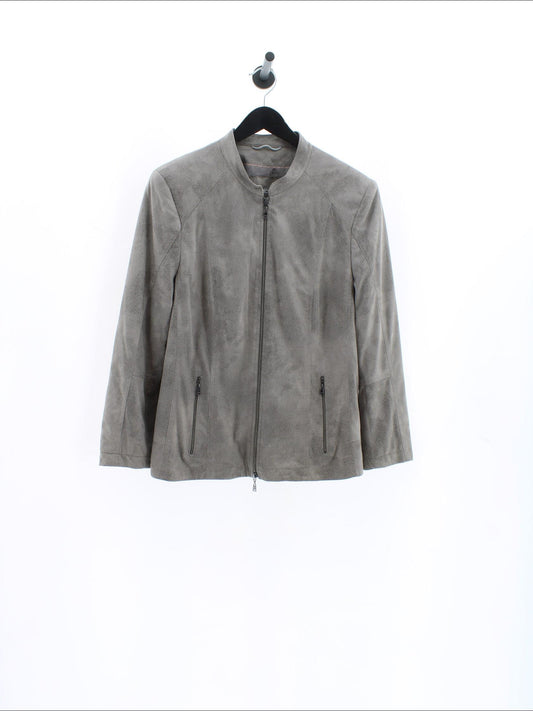 71000d0f0c6c3d637958d4bd4a1c1aaf