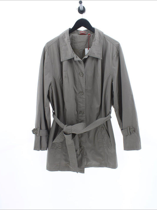 8a7004c8370fa5e0e3936090f79aae34