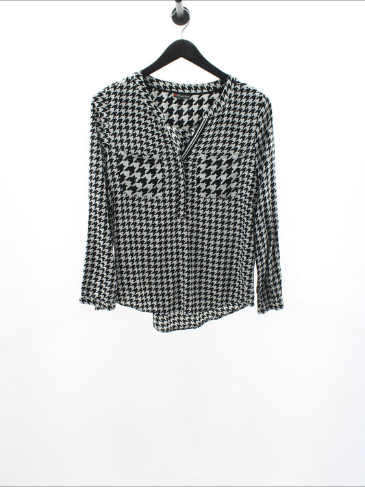 3aafa2ec180de43cd2c756bc97589faa