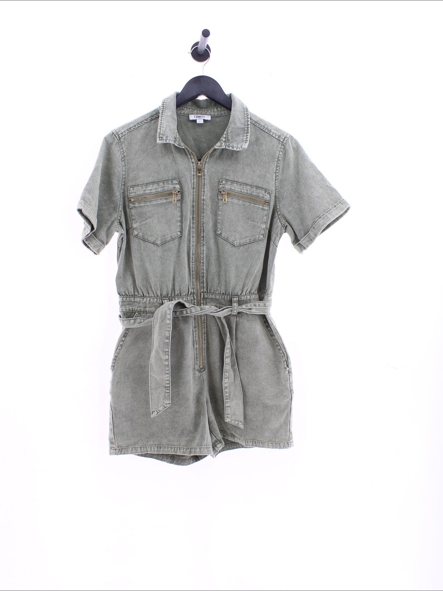 3666aae8d3d7b12a3212ff1858247f89