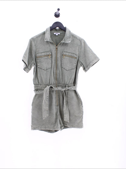 3666aae8d3d7b12a3212ff1858247f89