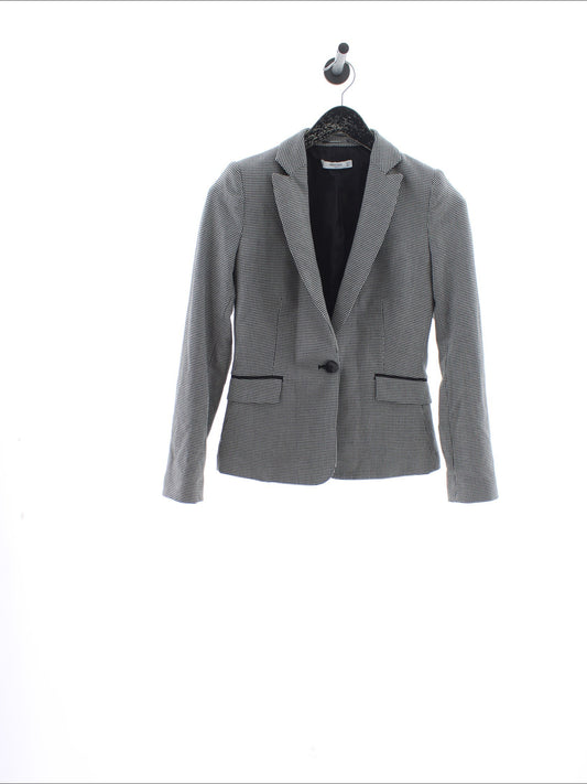 585b4f876ffbc5f78a12466f9dd9ddd2