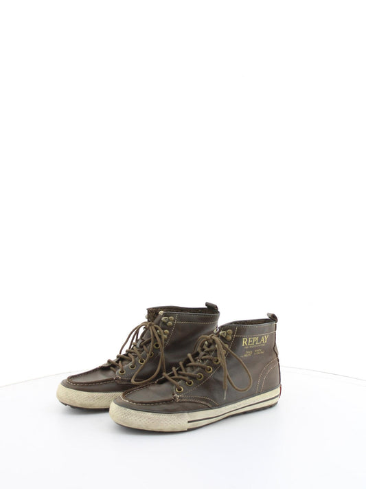 ea5cde0e2220fa16861f77bc11d08352