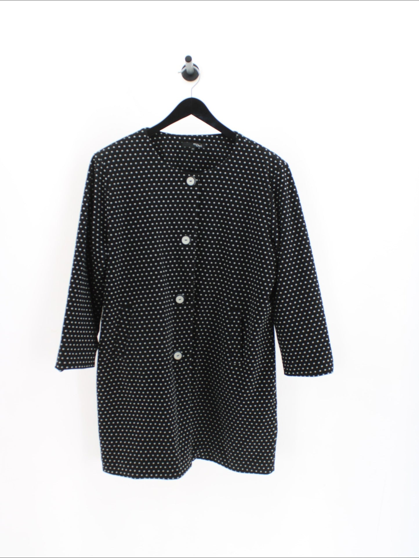 1b0ecfe35c50a46905822e5aeead3018