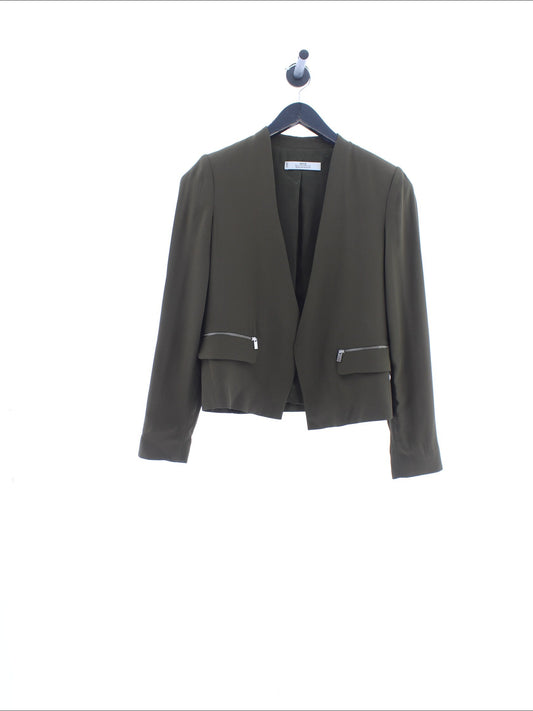 b23b2de0c6e8310f645bdc3aaeebe021