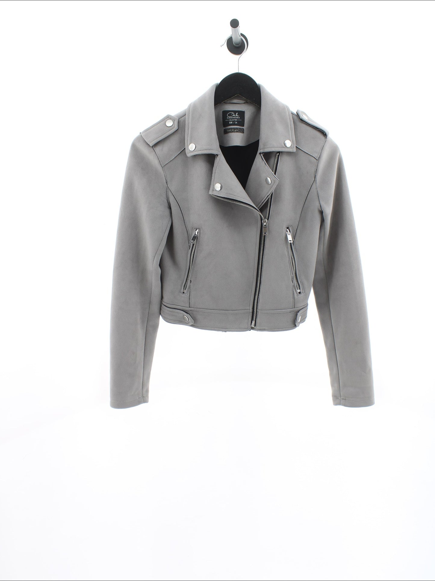 e9c99b50497a940d26c1368f9ba37240