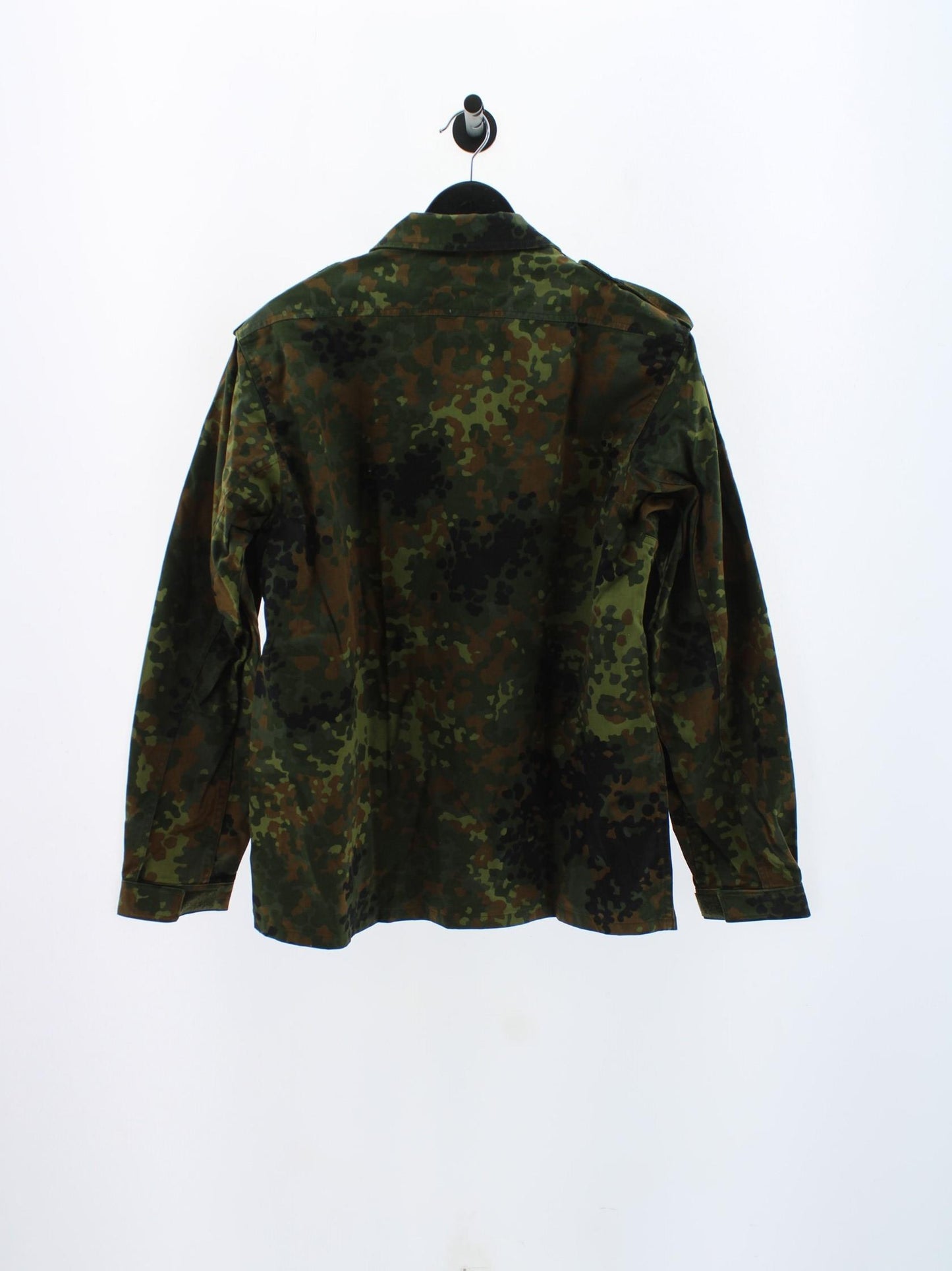 dae3922e7eed2c1f84d2571f664d1c77