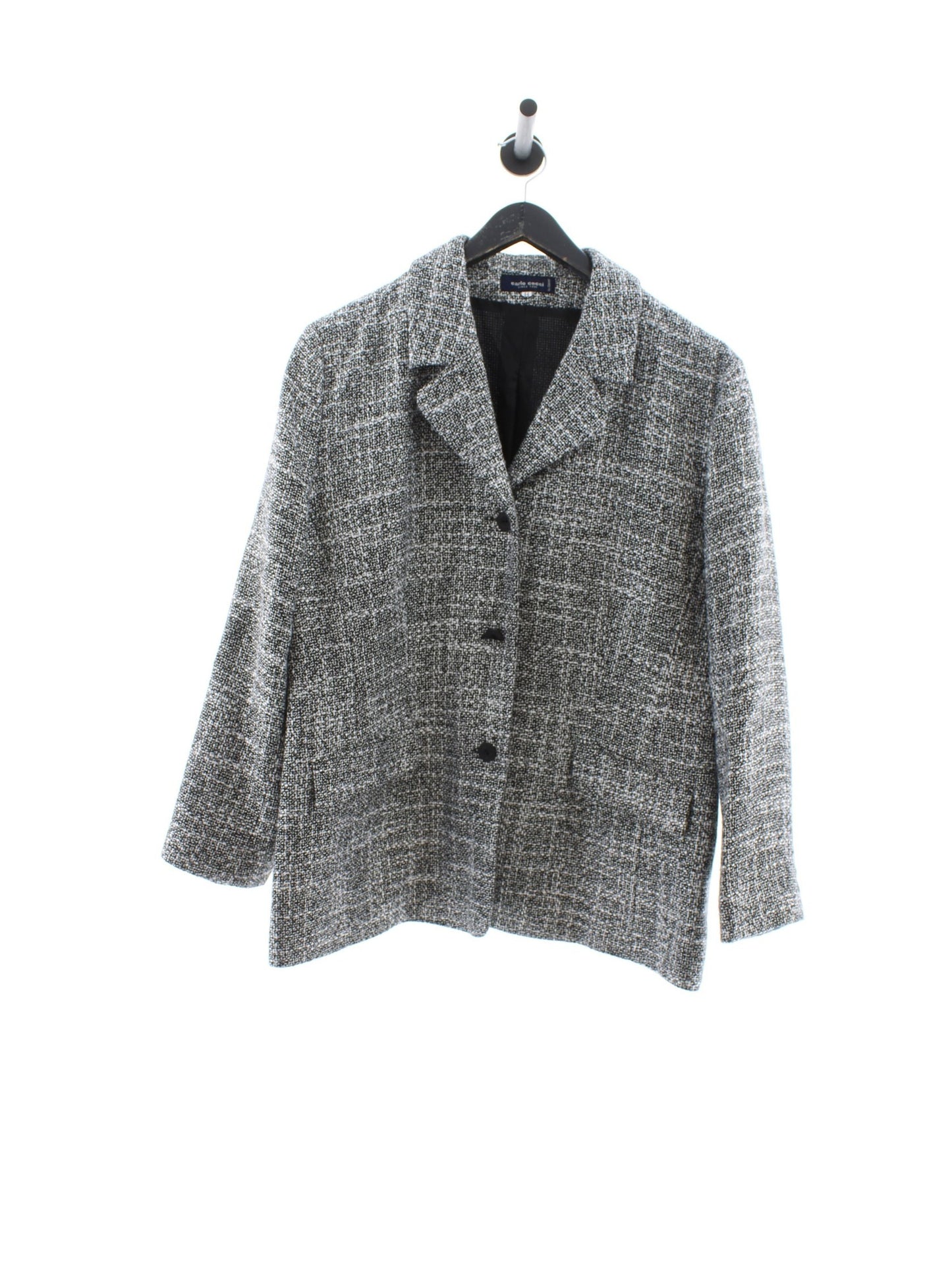 5a82d4deb7a6cf4e00e3f34ae4651b2d